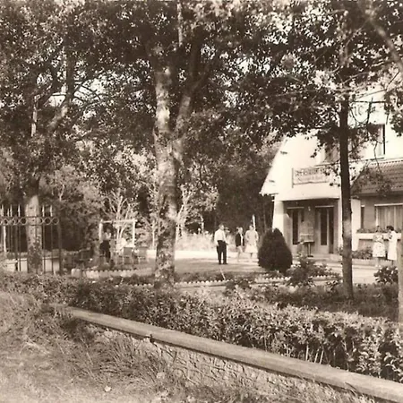 Grand Jardin Attenant Tennis, Mini Golf, Sauna, Petanque Lägenhet *